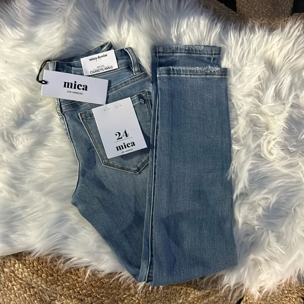 MICA Jeans Nwt Mdp-c512lt cut 91004 Midrise cigarette ankle